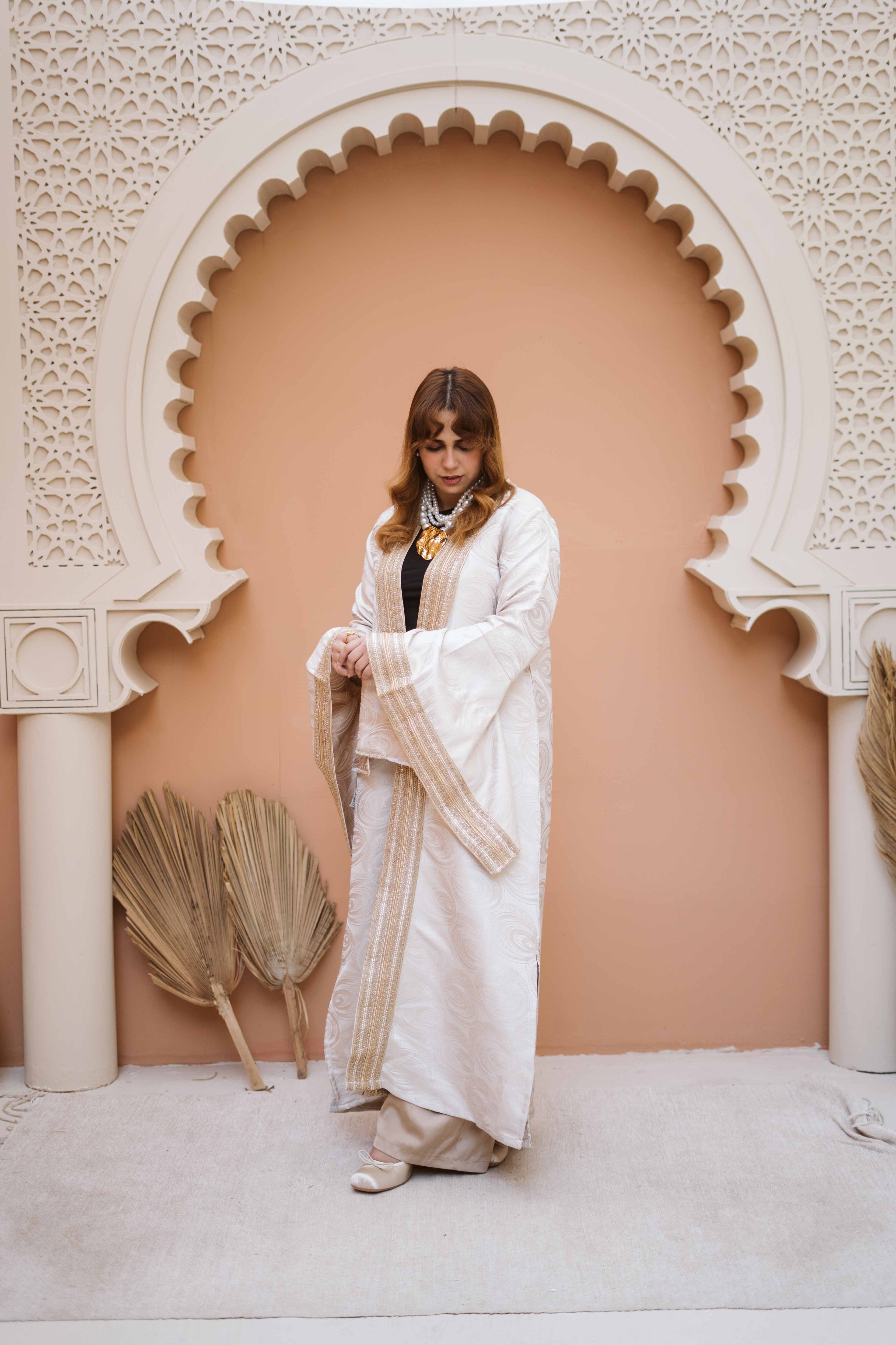 Ivory Swirl Kaftan – Timeless Ramadan Elegance